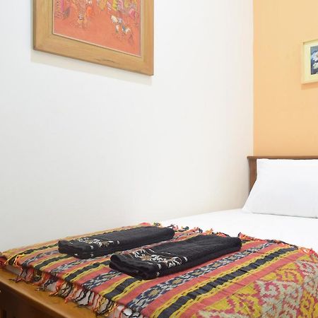 The Cabin Hotel Ambasador Yogyakarta Exterior photo